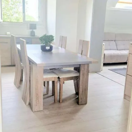 Le Trinidad Appartement Troyes Buitenkant foto